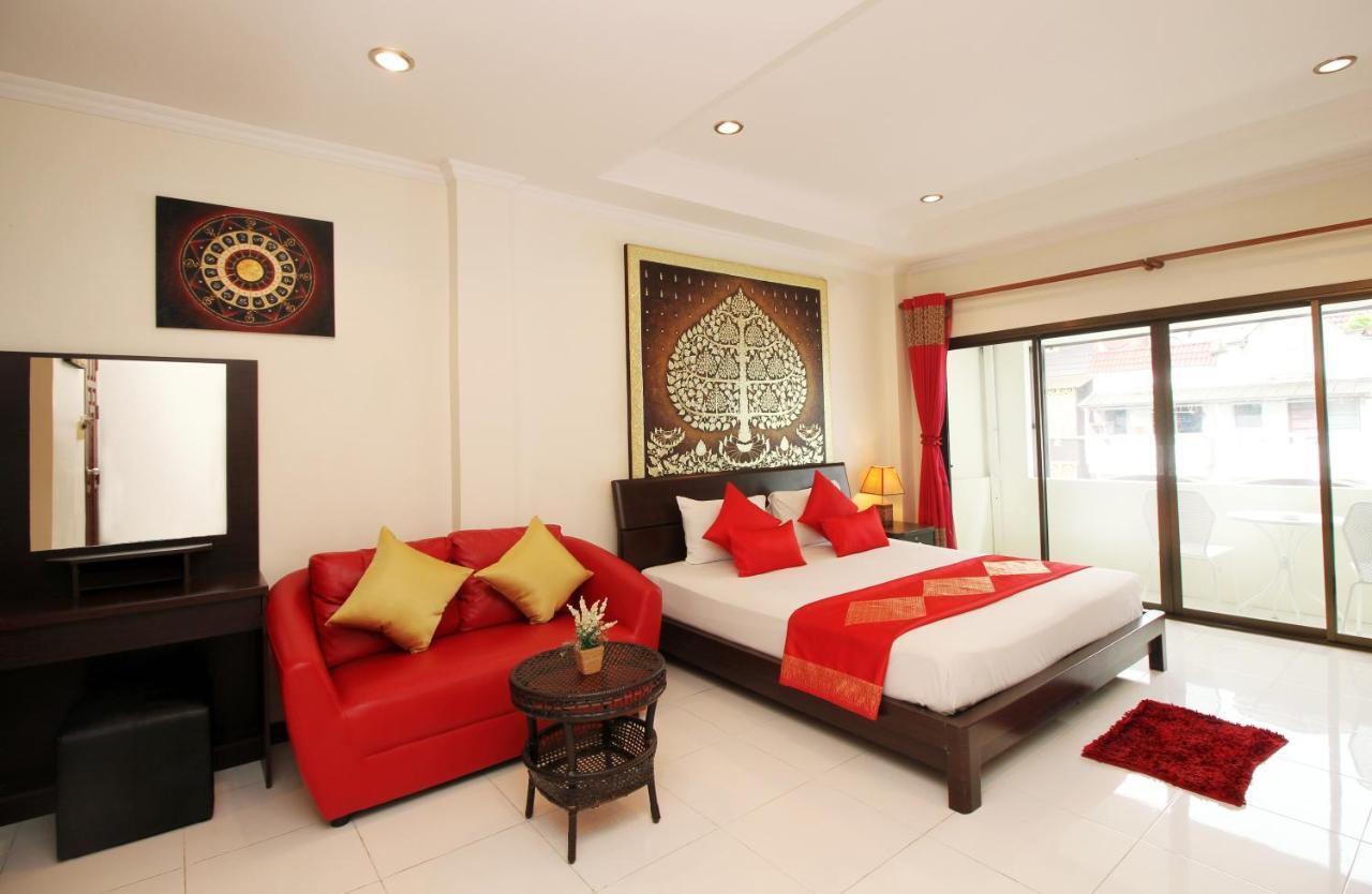 สกายซิลค์ เดคคอเรชั่น เฮาส์ Hotel Patong ภายนอก รูปภาพ
