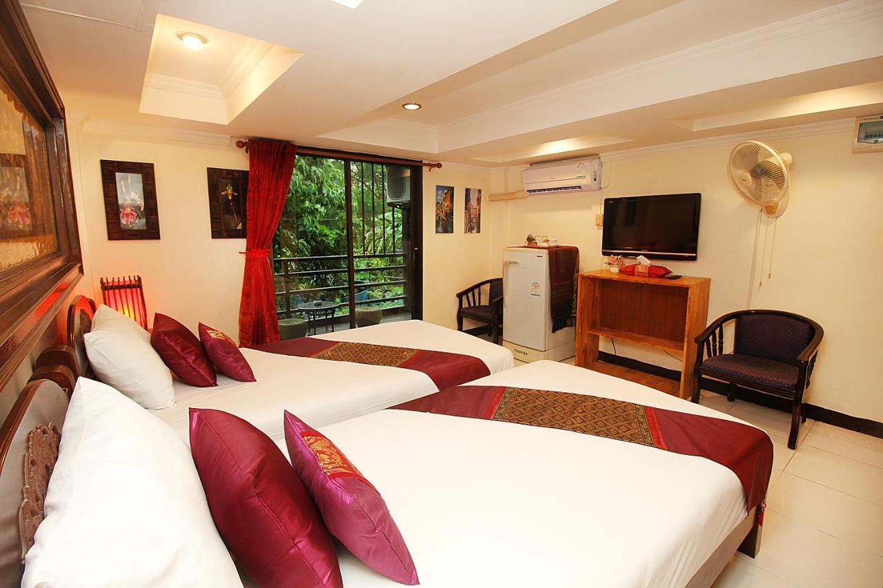 สกายซิลค์ เดคคอเรชั่น เฮาส์ Hotel Patong ภายนอก รูปภาพ