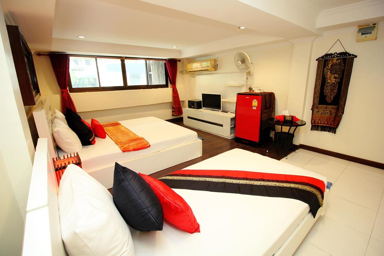 สกายซิลค์ เดคคอเรชั่น เฮาส์ Hotel Patong ภายนอก รูปภาพ