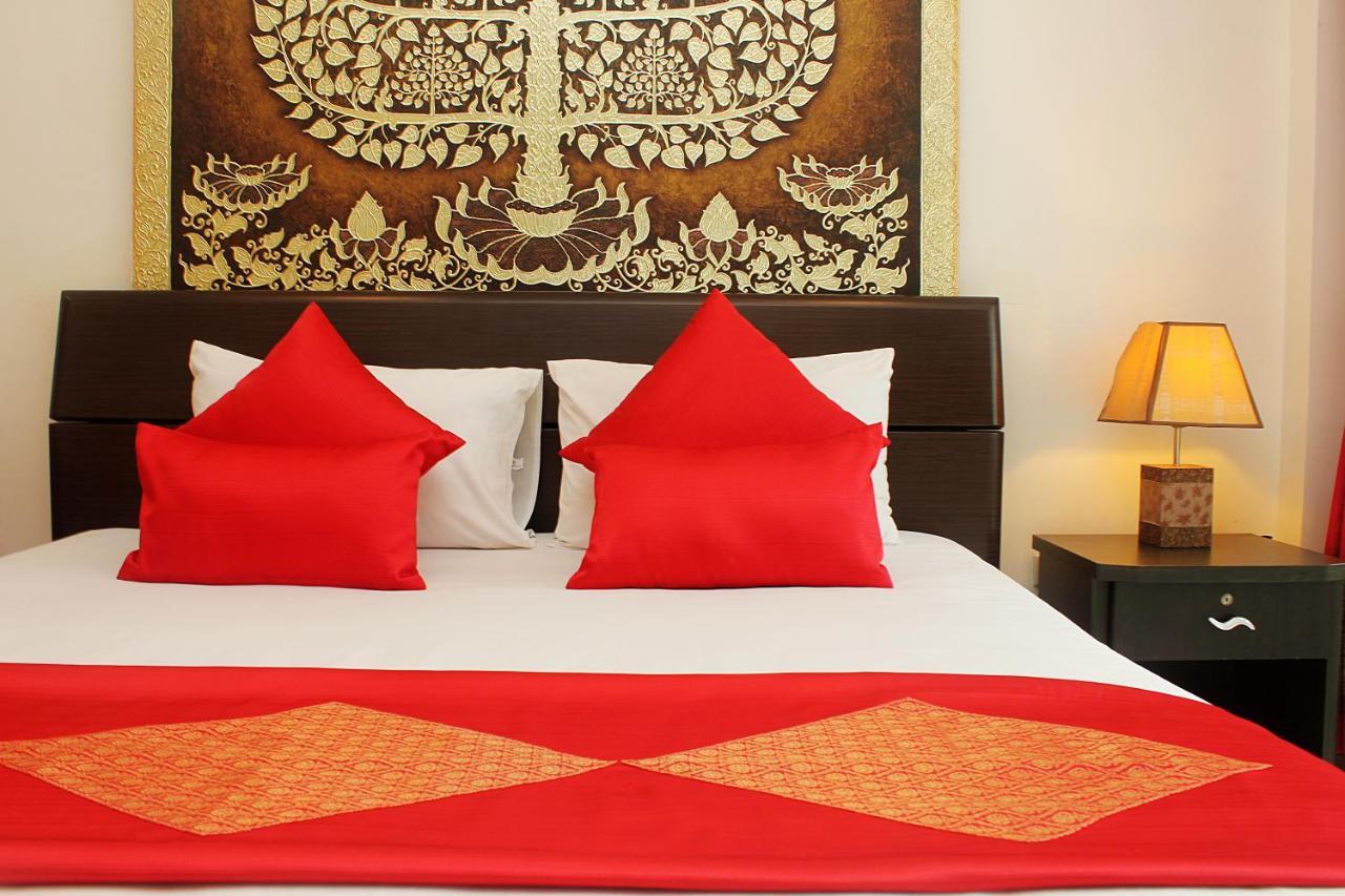สกายซิลค์ เดคคอเรชั่น เฮาส์ Hotel Patong ภายนอก รูปภาพ